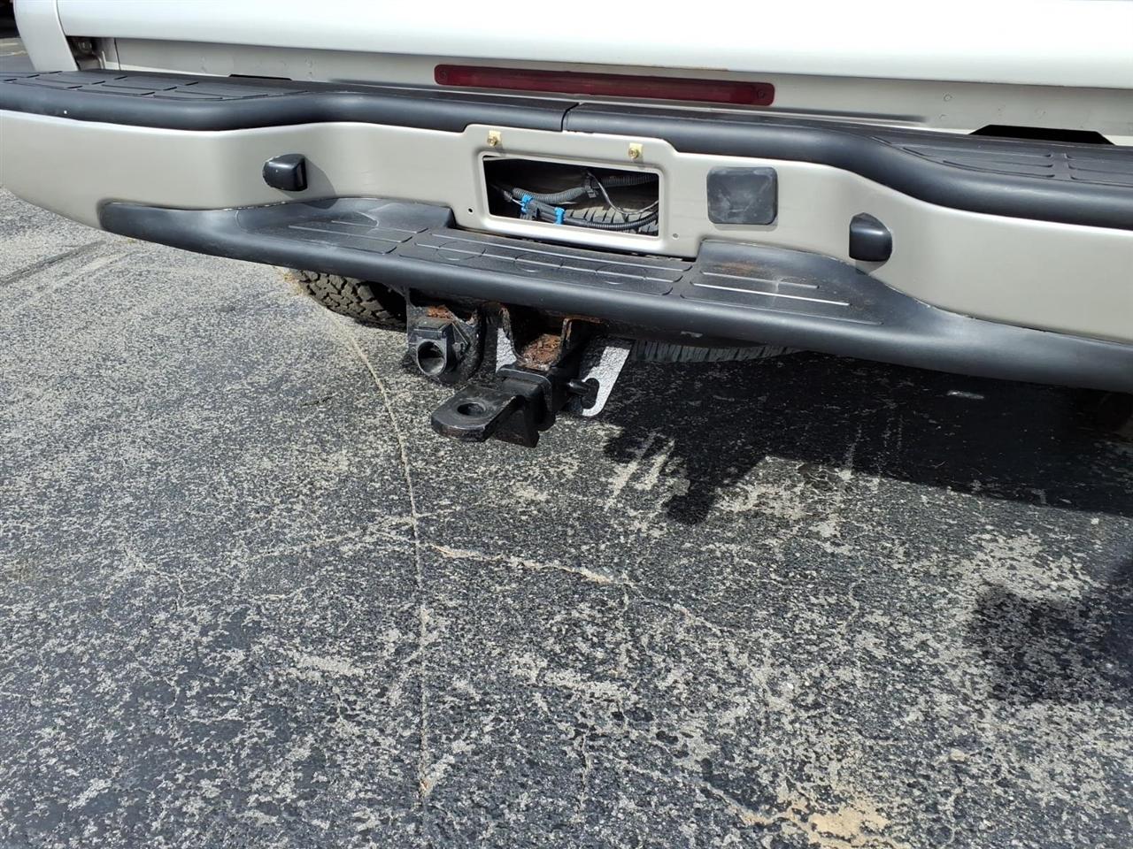 GMC Sierra Denali Ext Cab 143.5" WB 2004