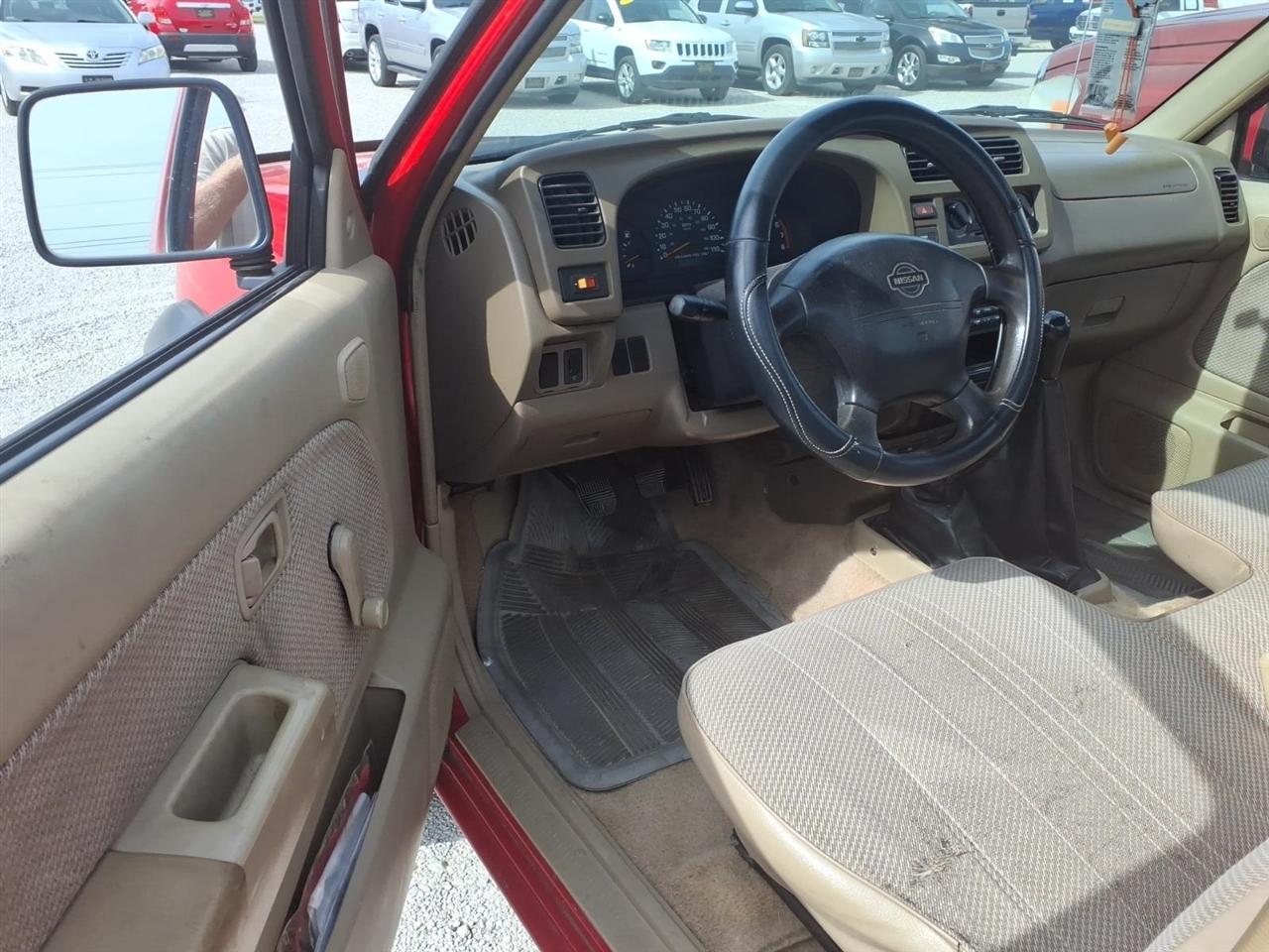Nissan Frontier 4WD XE Reg Cab 1998