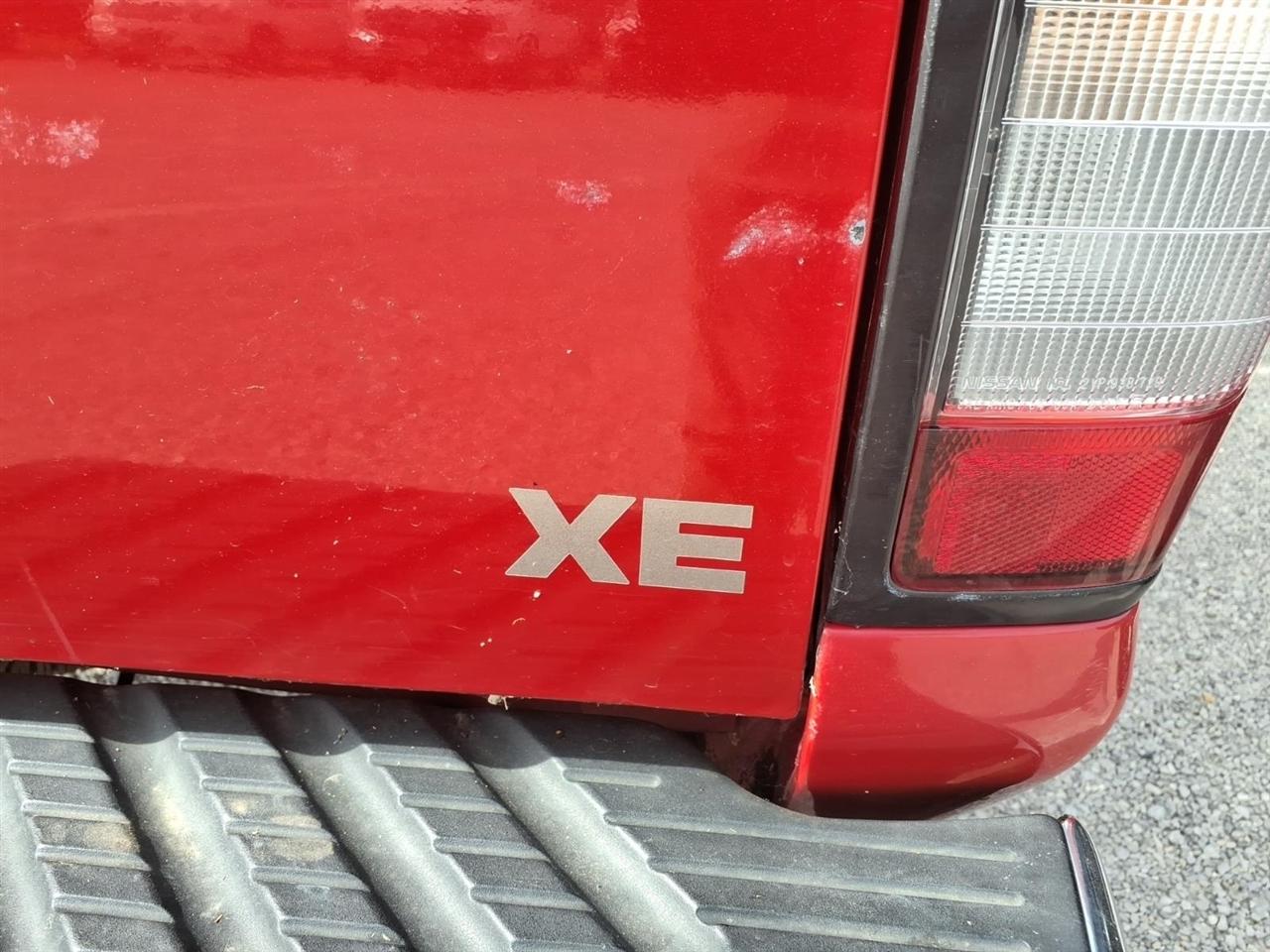 Nissan Frontier 4WD XE Reg Cab 1998