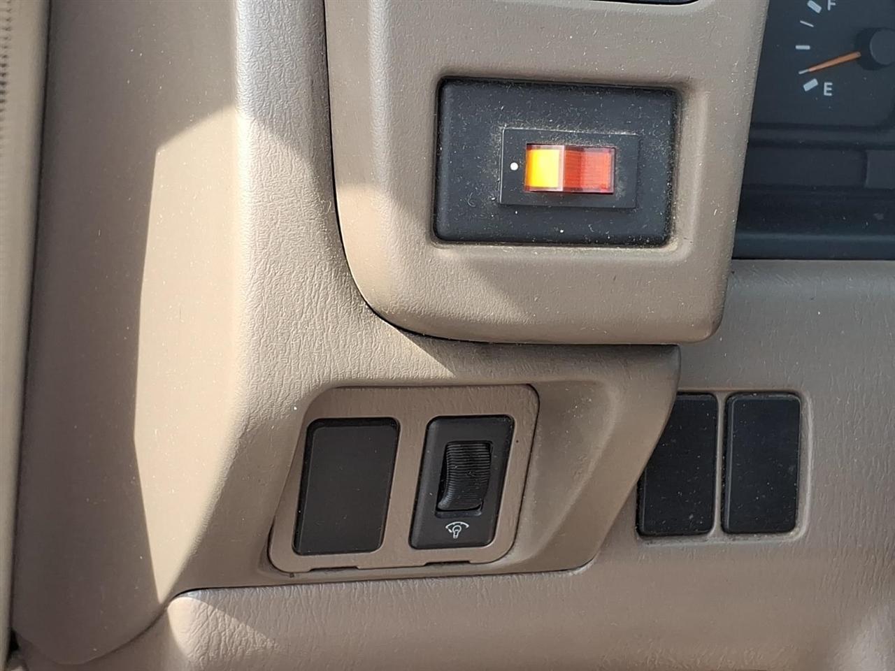 Nissan Frontier 4WD XE Reg Cab 1998