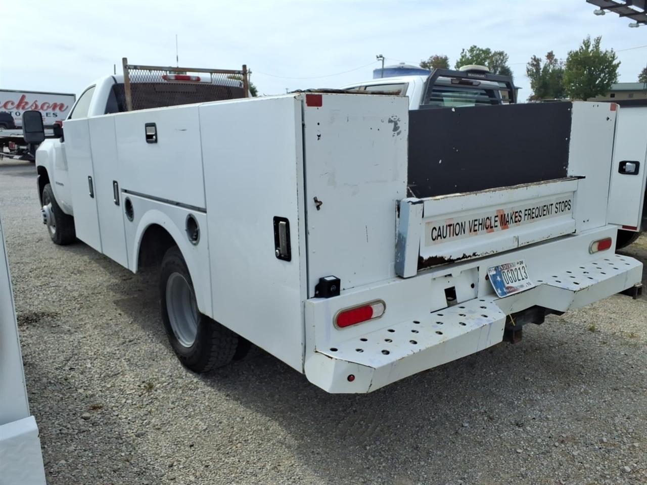 Chevrolet Silverado 3500HD 2WD Reg Cab 161.5" WB, 84.9" CA WT 2007