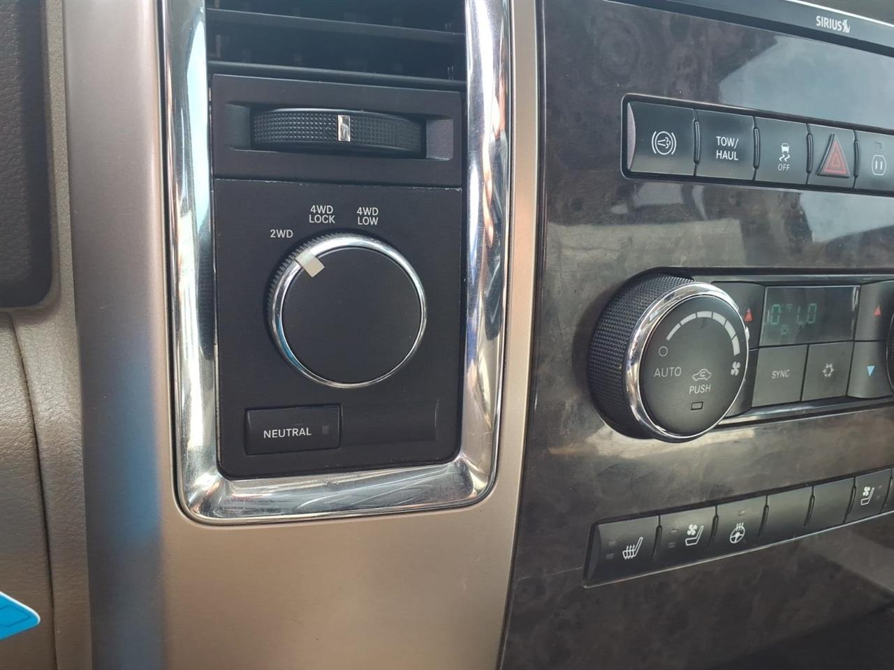 RAM 2500 4WD Crew Cab 149" Laramie Longhorn 2012