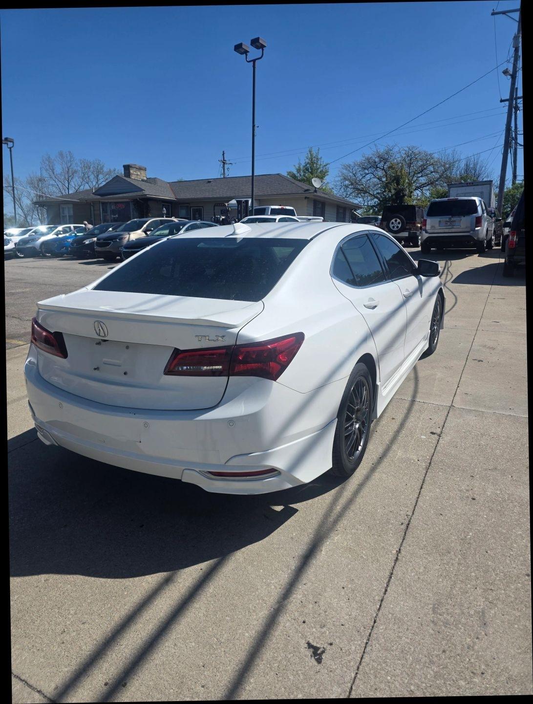 Acura TLX 9-Spd AT w/Advance Package 2015