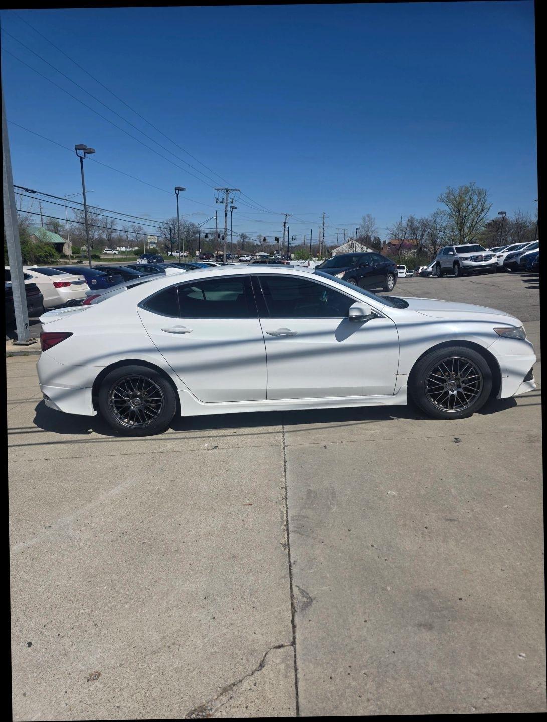 Acura TLX 9-Spd AT w/Advance Package 2015