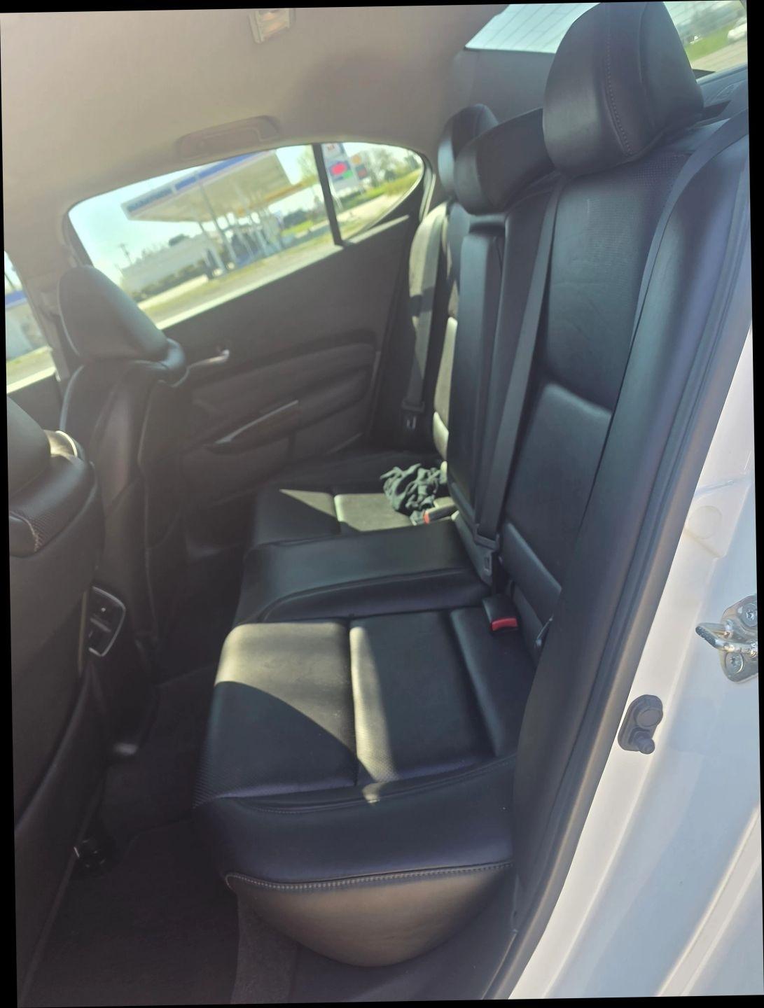 Acura TLX 9-Spd AT w/Advance Package 2015