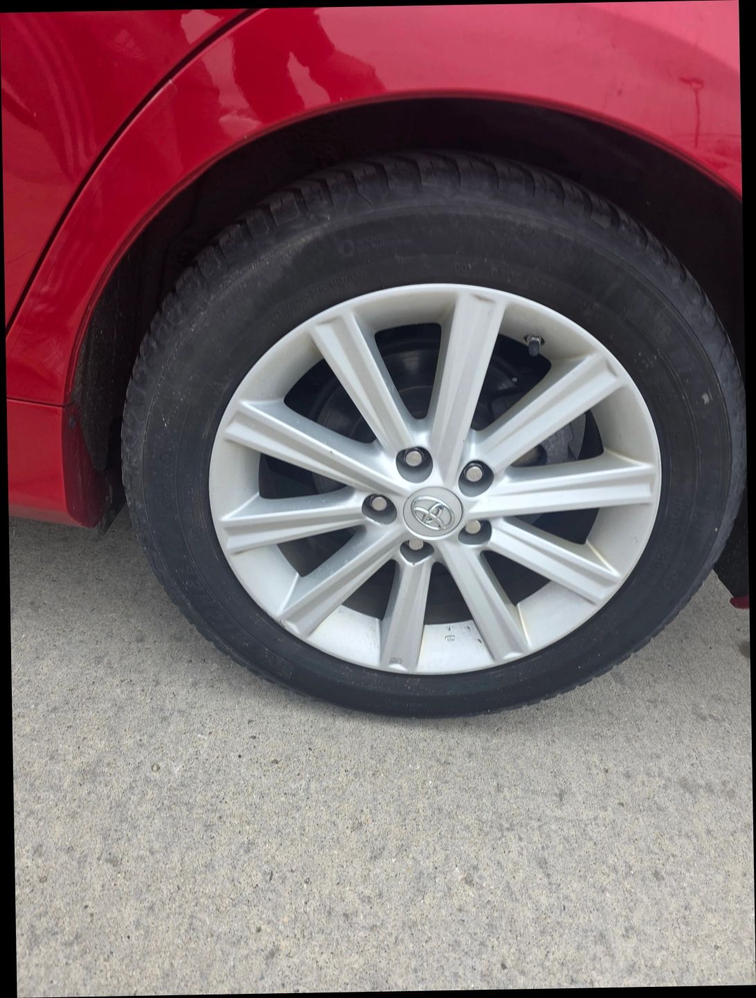 Toyota Camry Hybrid XLE 2014