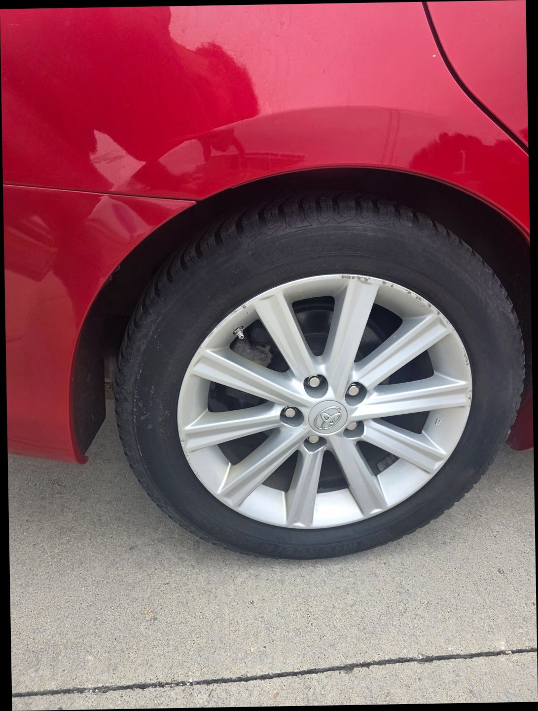 Toyota Camry Hybrid XLE 2014