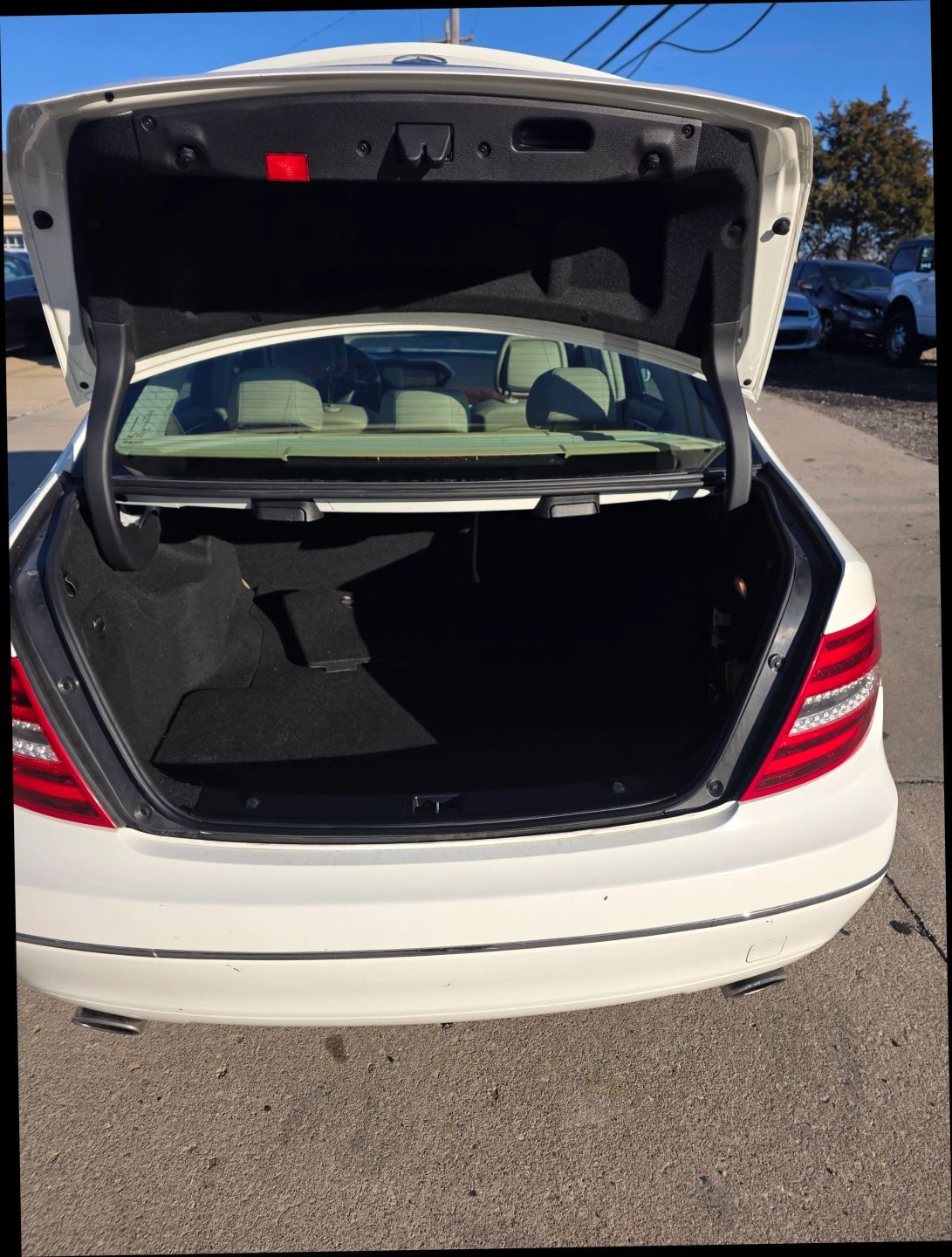 Mercedes-Benz C-Class C300 4MATIC Luxury Sedan 2012