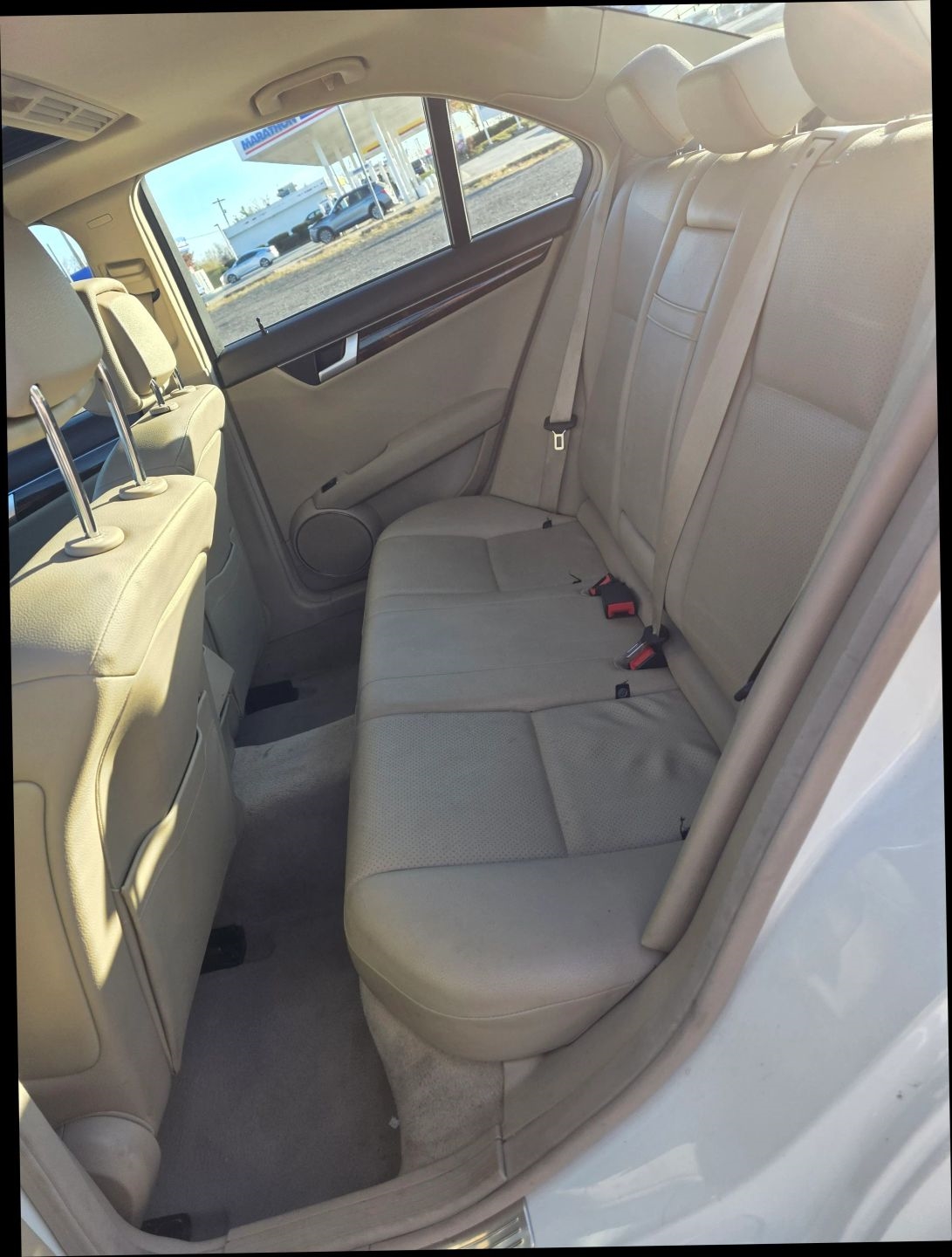 Mercedes-Benz C-Class C300 4MATIC Luxury Sedan 2012