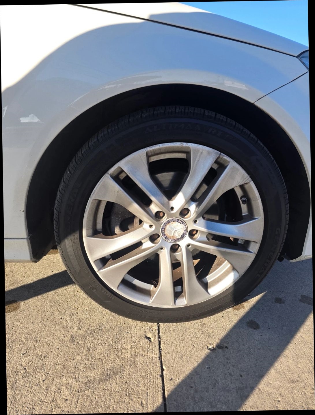 Mercedes-Benz C-Class C300 4MATIC Luxury Sedan 2012