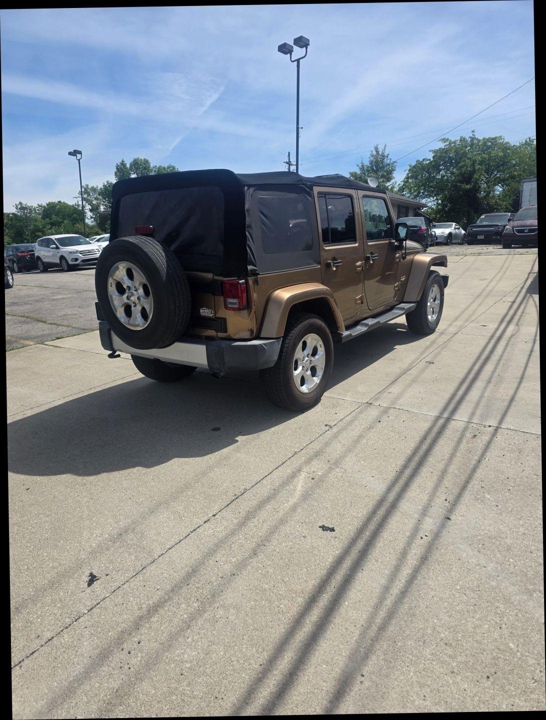 Jeep Wrangler Unlimited Sahara 4WD 2015