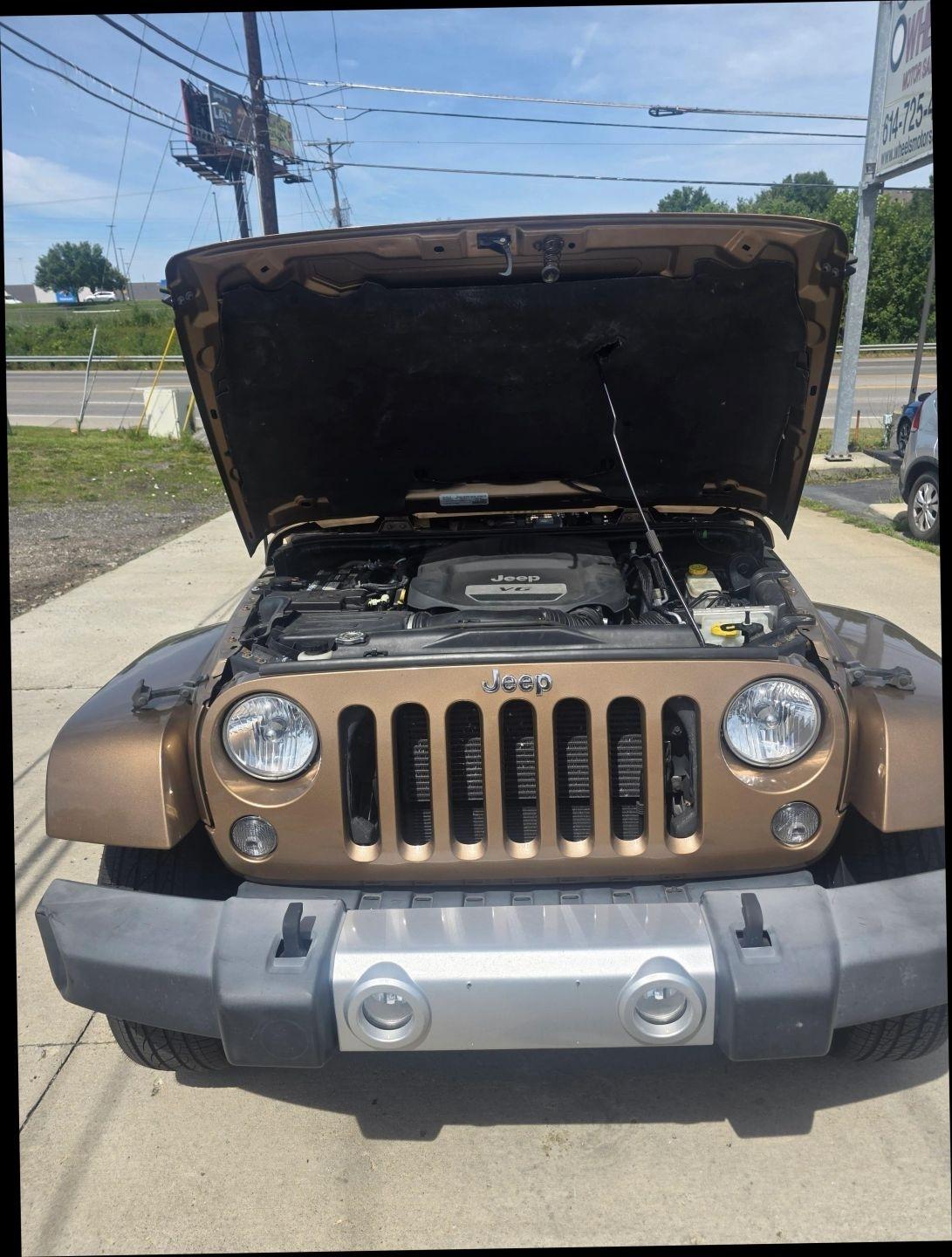 Jeep Wrangler Unlimited Sahara 4WD 2015