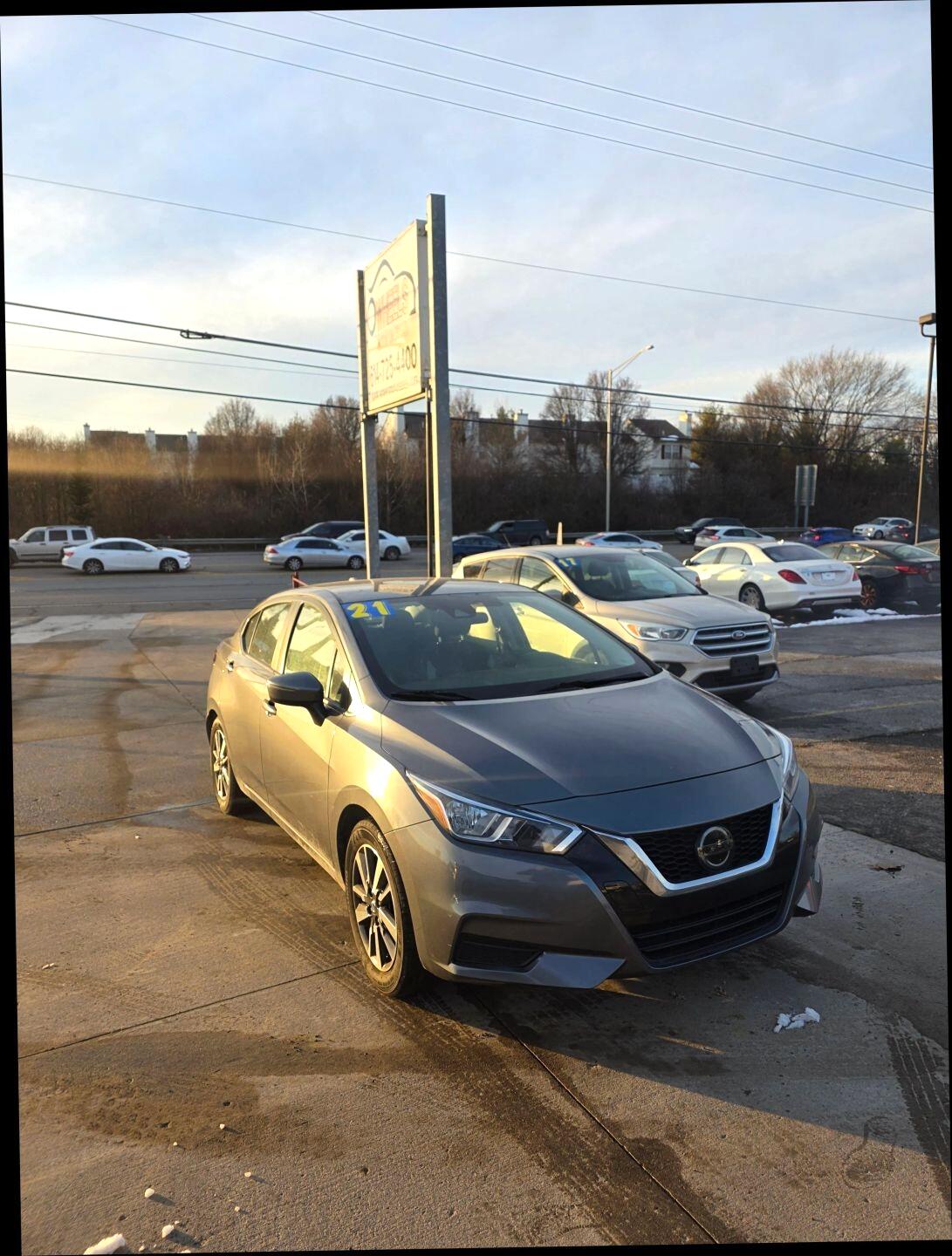 2021 Nissan Versa SV