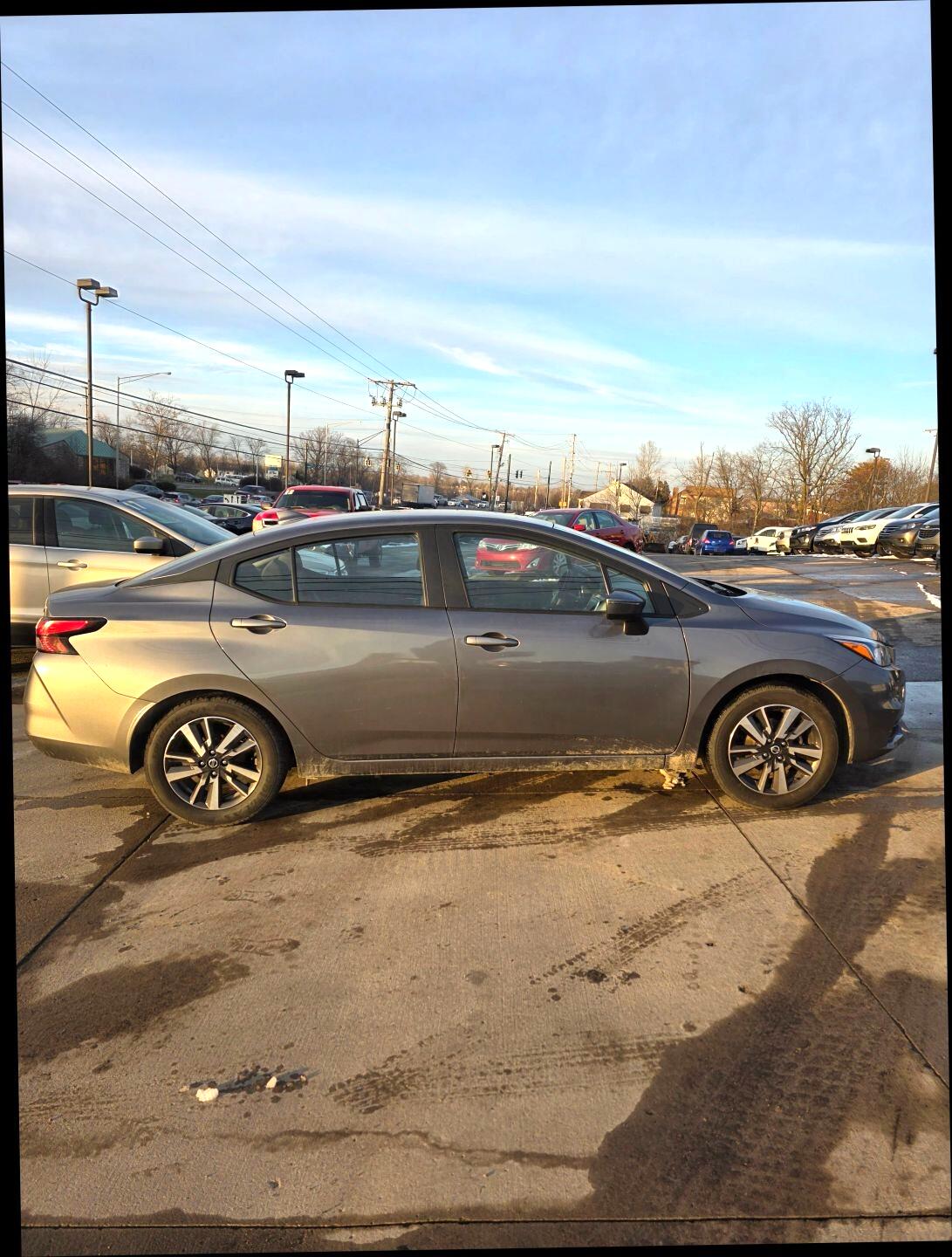 Nissan Versa SV 2021