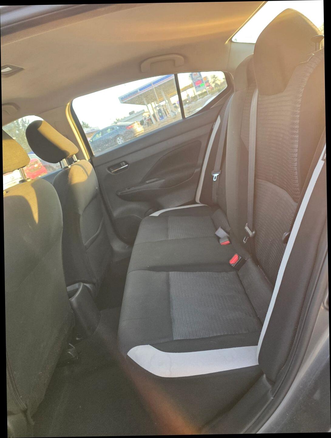 Nissan Versa SV 2021