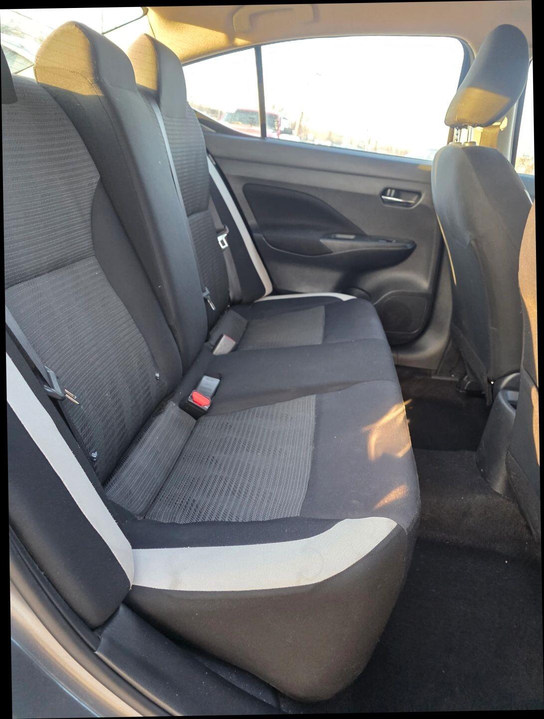 Nissan Versa SV 2021