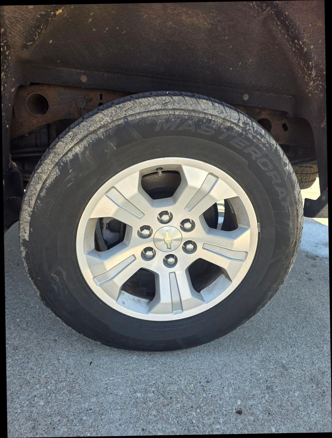 Chevrolet Silverado 1500 LT Double Cab 4WD 2017