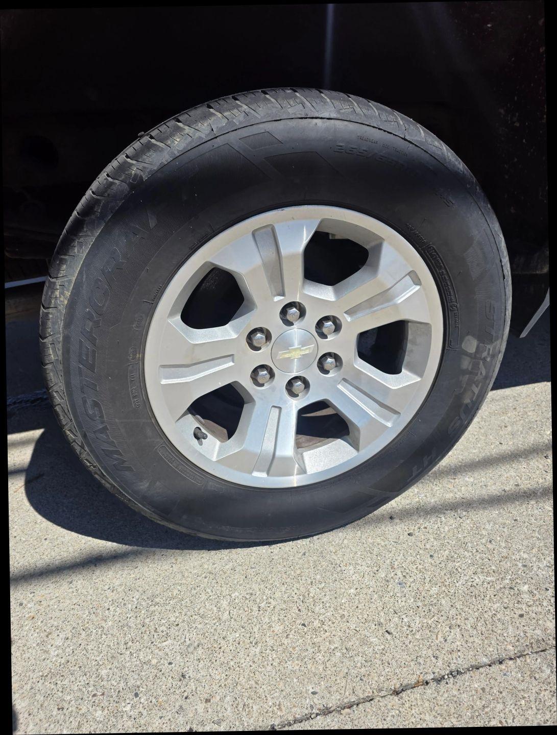 Chevrolet Silverado 1500 LT Double Cab 4WD 2017