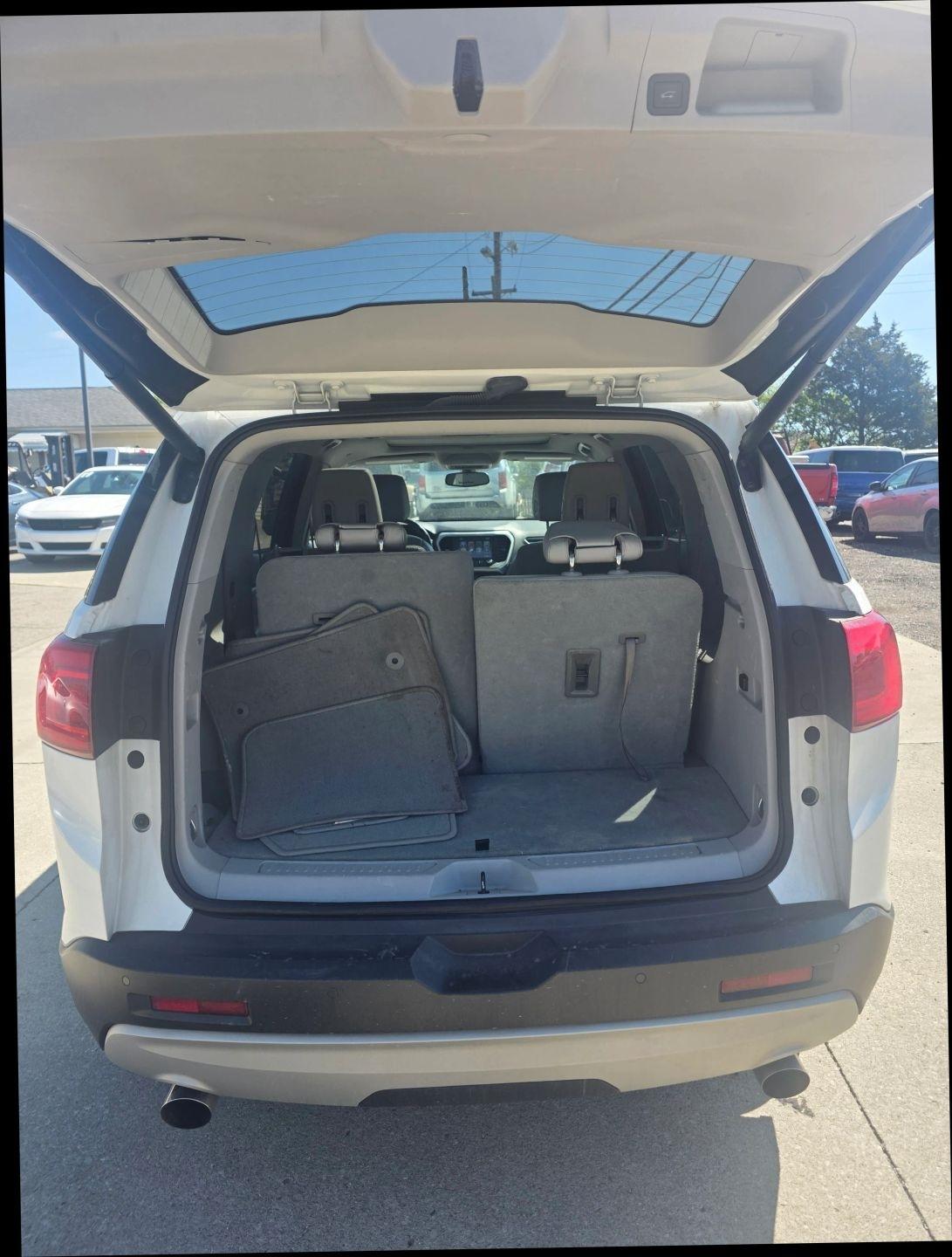 GMC Acadia SLT-1 FWD 2019