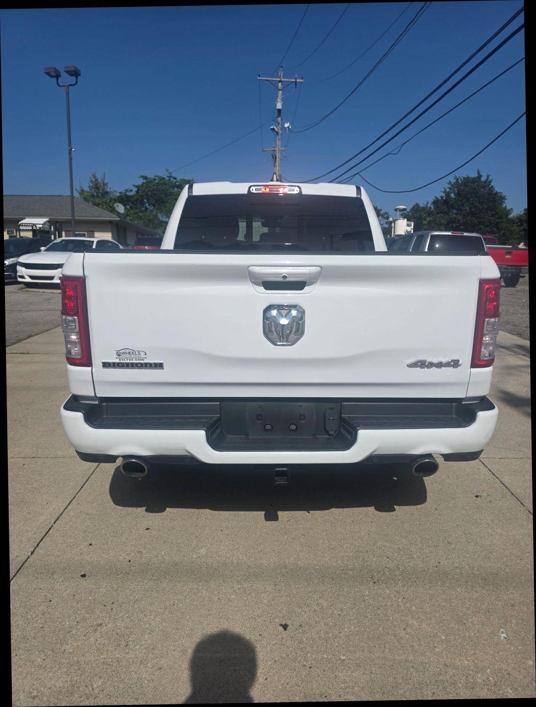 RAM 1500 Big Horn Crew Cab SWB 4WD 2020