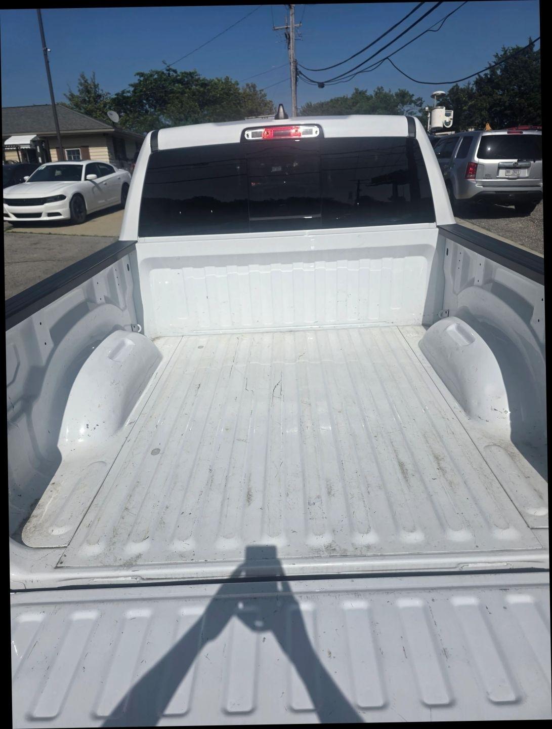 RAM 1500 Big Horn Crew Cab SWB 4WD 2020