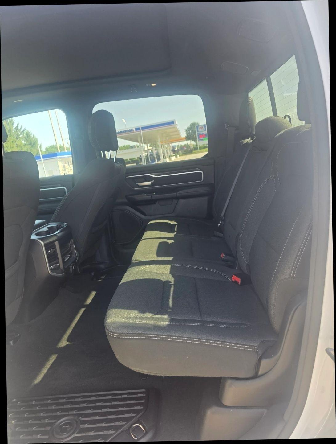 RAM 1500 Big Horn Crew Cab SWB 4WD 2020