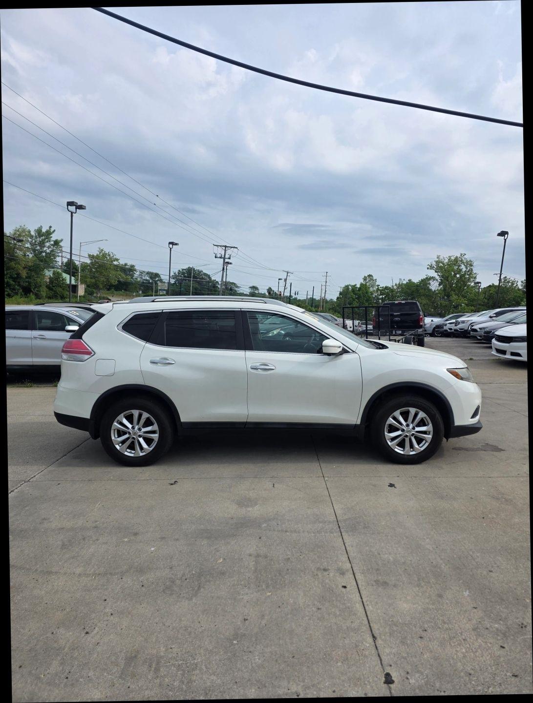 Nissan Rogue SV AWD 2015