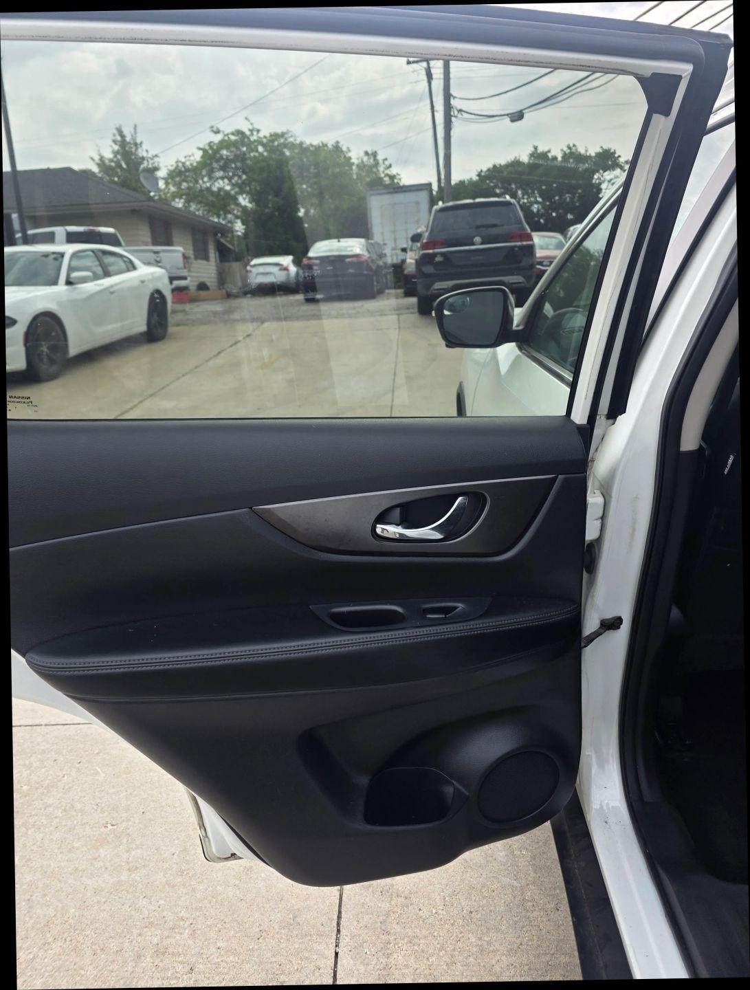 Nissan Rogue SV AWD 2015