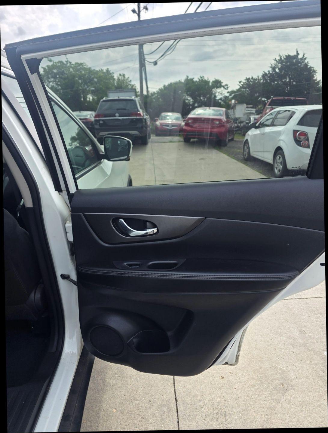 Nissan Rogue SV AWD 2015