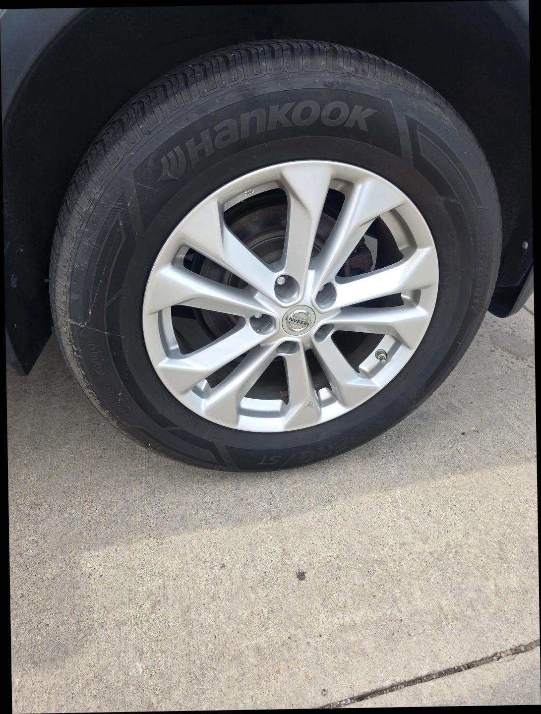 Nissan Rogue SV AWD 2015