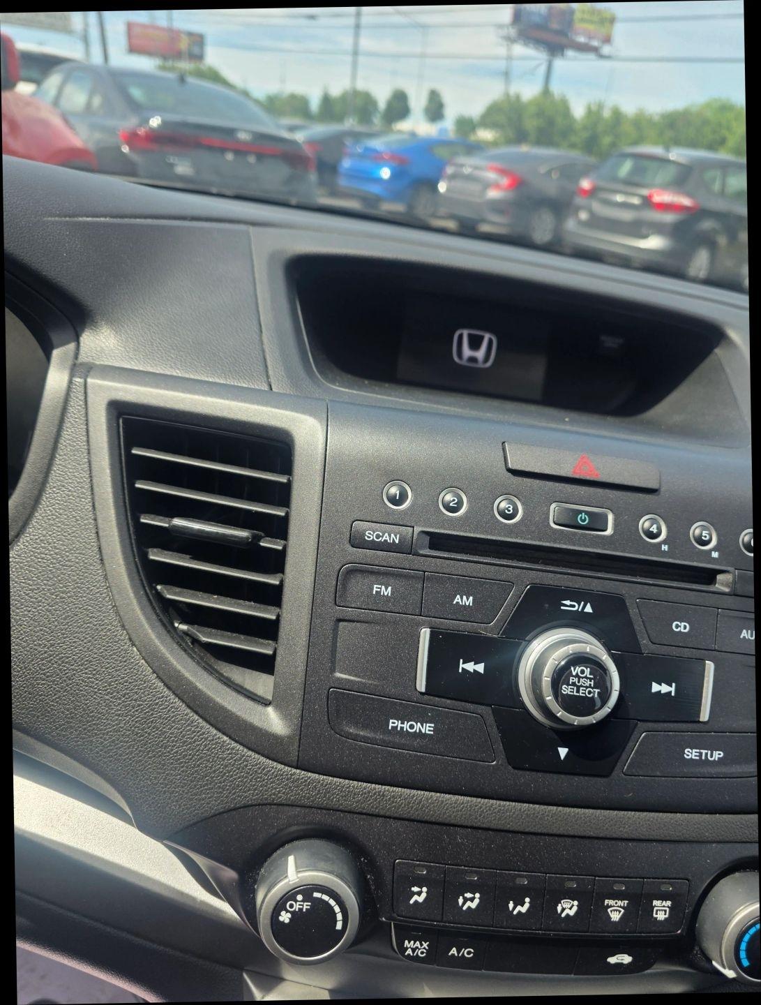 Honda CR-V LX 4WD 5-Speed AT 2012