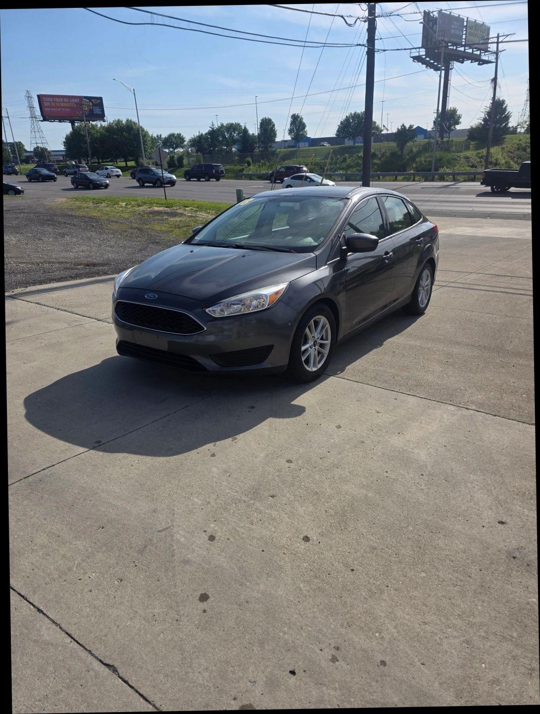 Ford Focus SE Sedan 2018