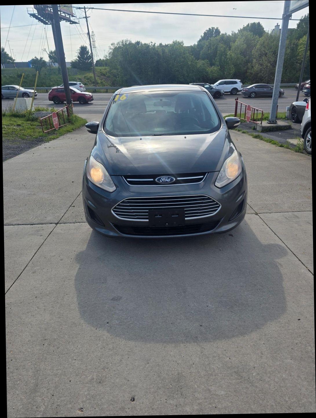 Ford C-Max Hybrid SE 2016
