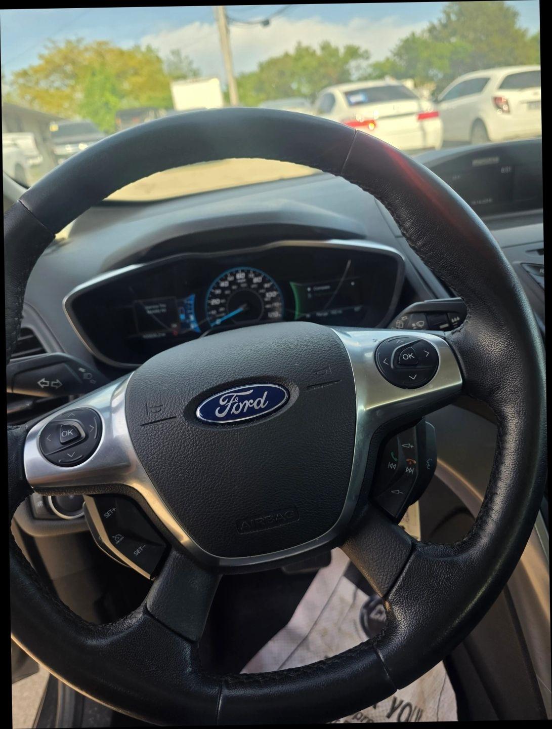 Ford C-Max Hybrid SE 2016