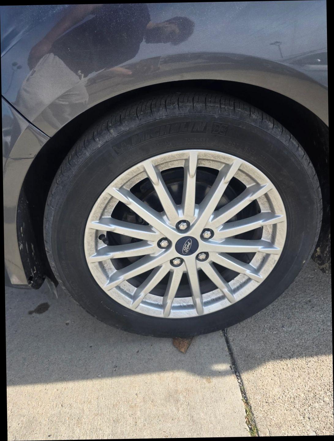 Ford C-Max Hybrid SE 2016