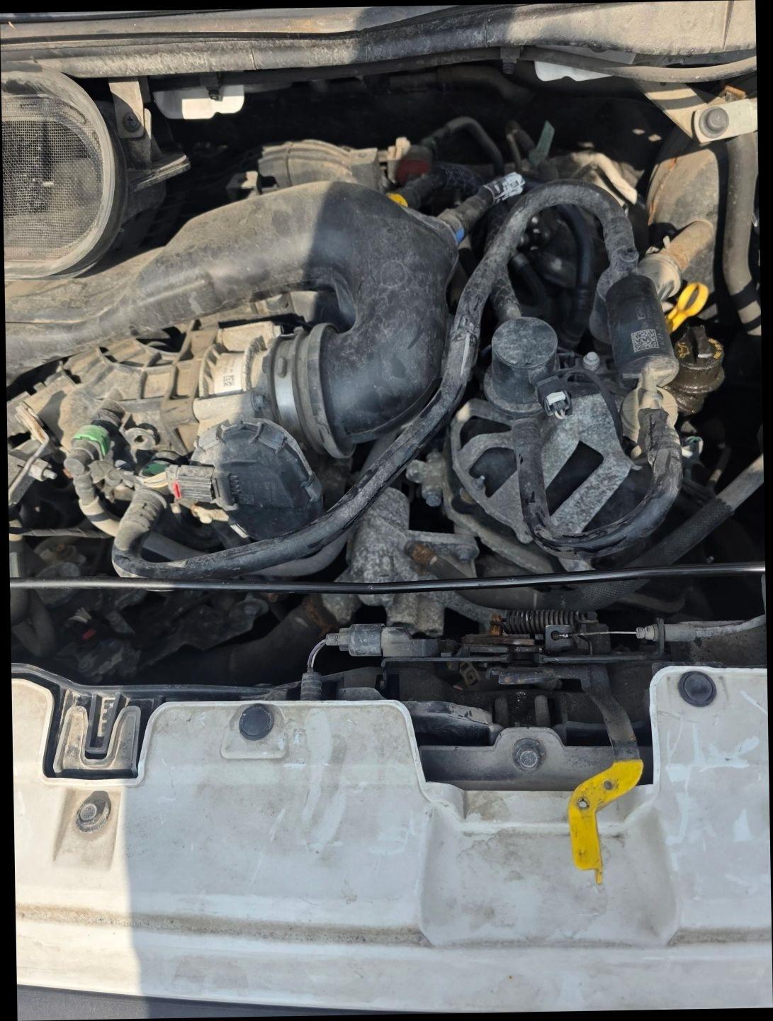 Ford Transit 250 Van Med. Roof w/Sliding Pass. 148-in. WB 2020