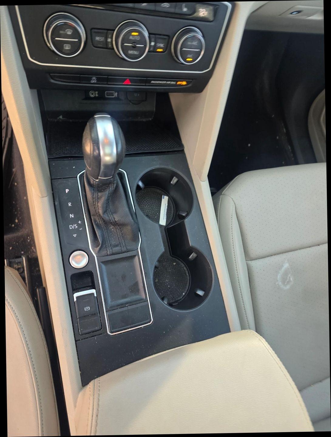 Volkswagen Atlas V6 SE w/Technology 2019