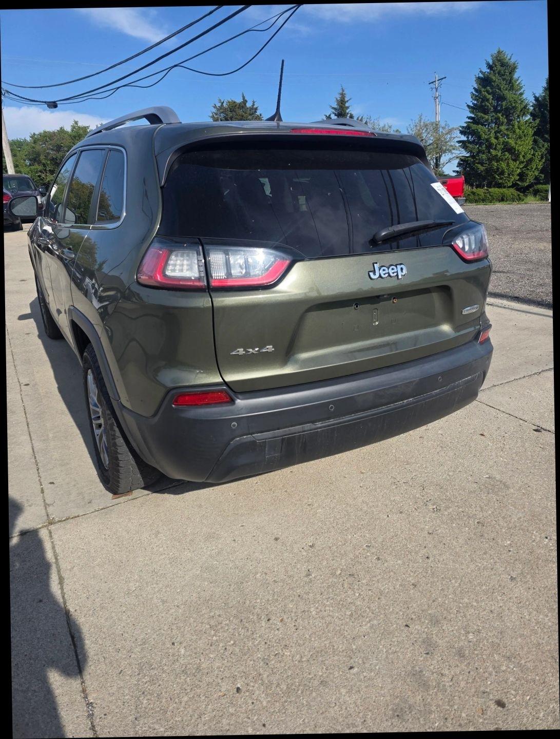 Jeep Cherokee  2020