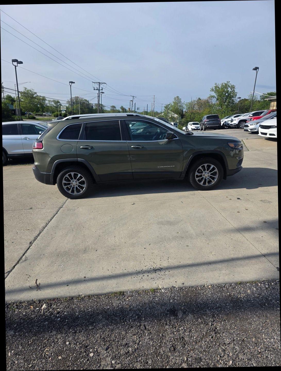 Jeep Cherokee  2020