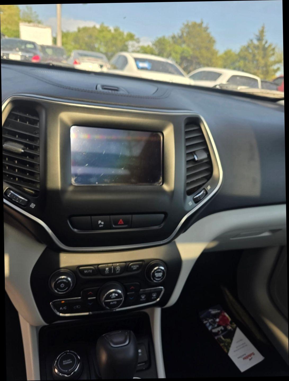 Jeep Cherokee  2020
