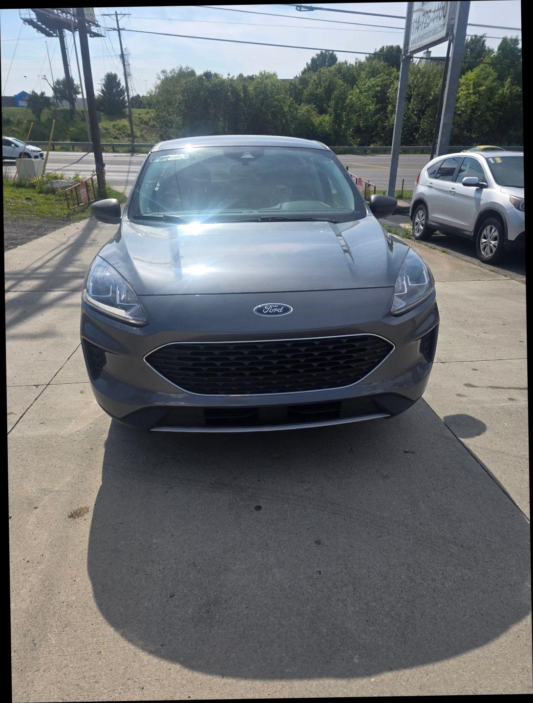 Ford Escape  2022