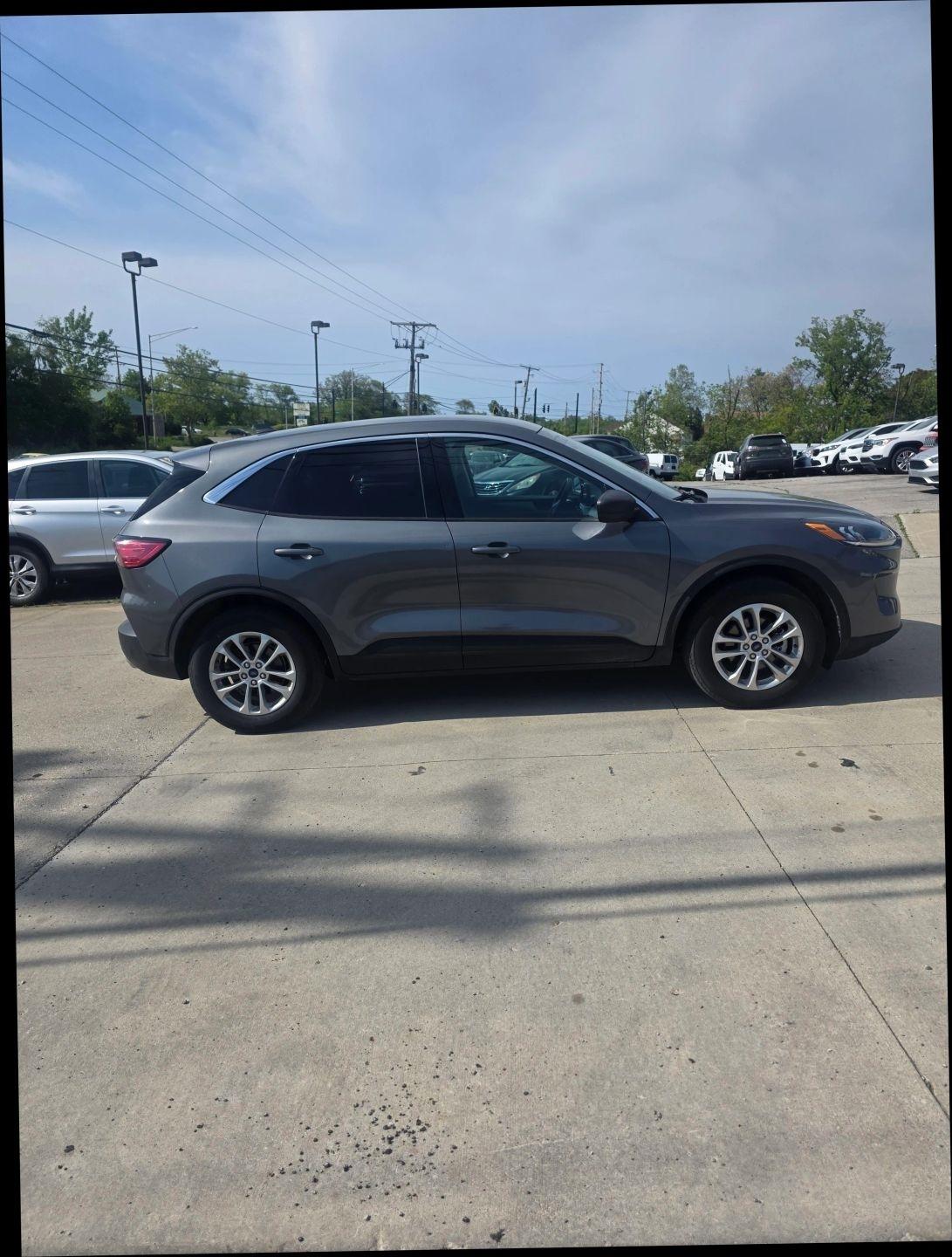 Ford Escape  2022