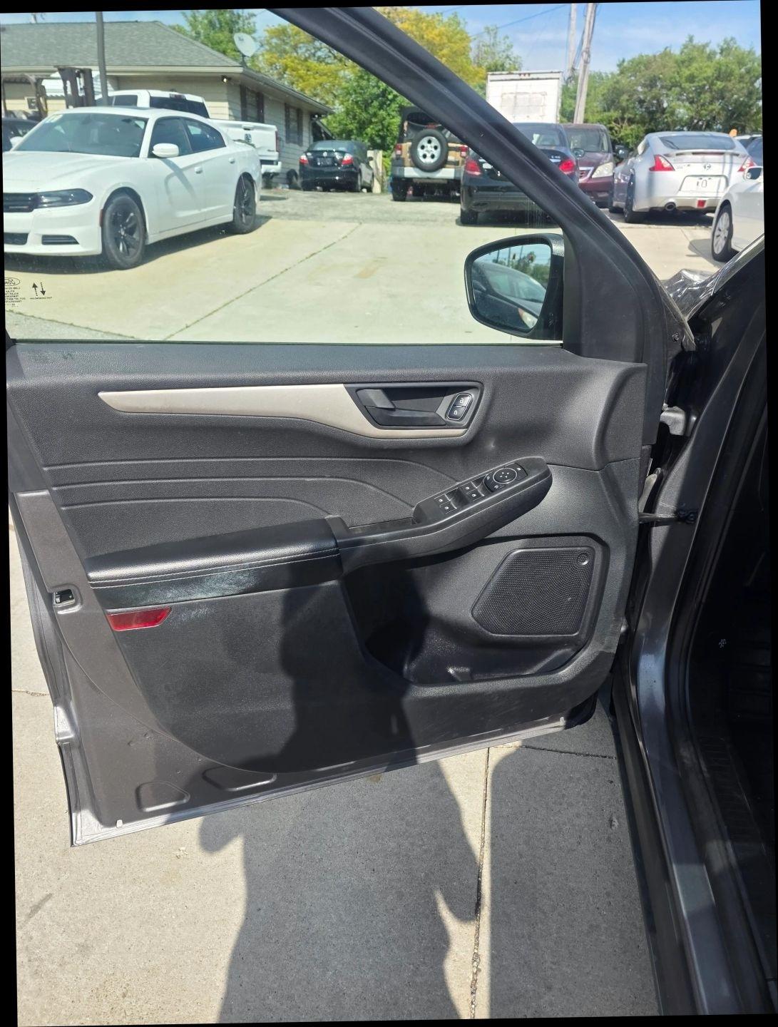 Ford Escape  2022