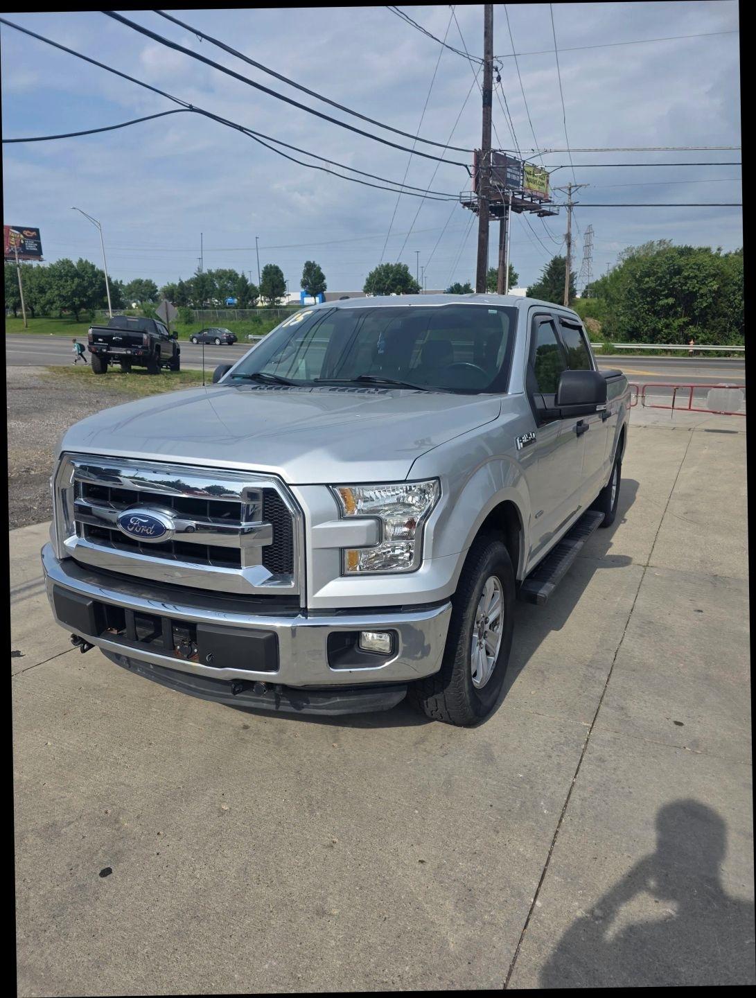 Ford F-150 XLT SuperCrew 6.5-ft. Bed 4WD 2015