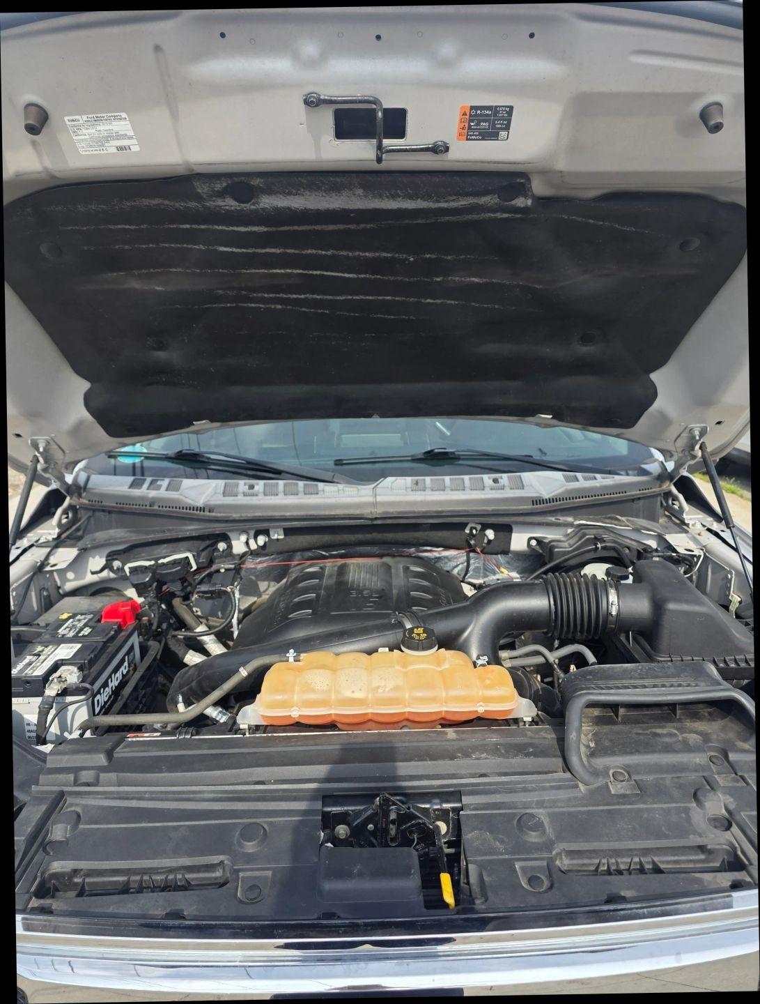 Ford F-150 XLT SuperCrew 6.5-ft. Bed 4WD 2015