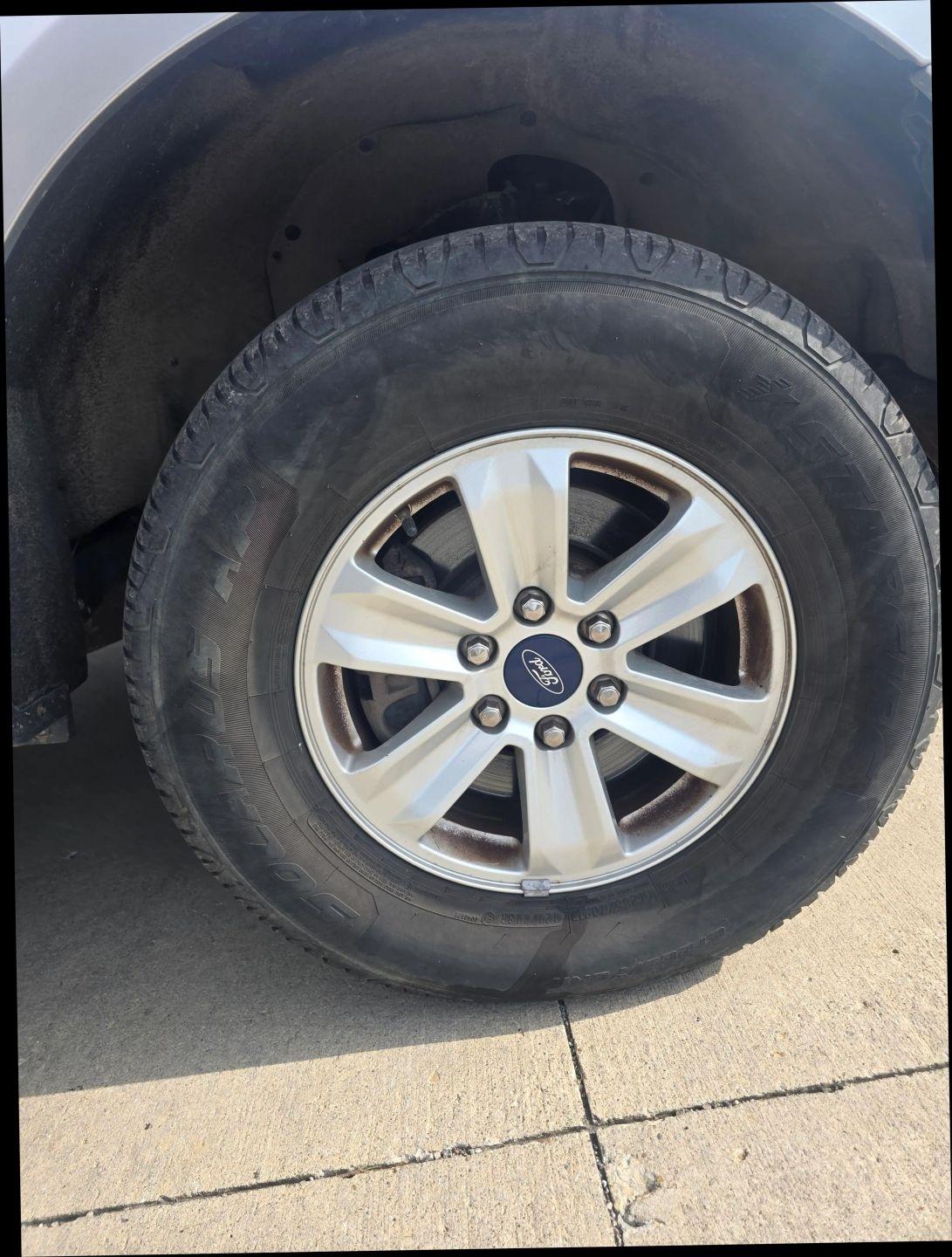 Ford F-150 XLT SuperCrew 6.5-ft. Bed 4WD 2015