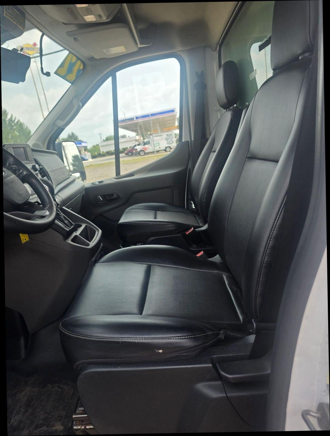Ford Transit T-350 2022