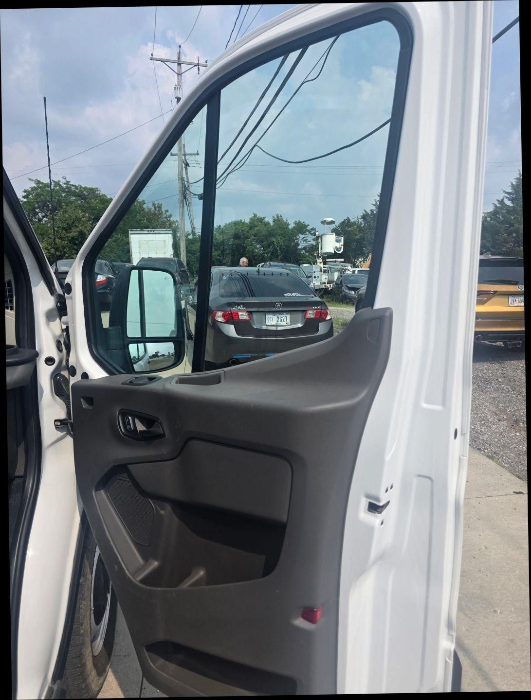 Ford Transit T-350 2022