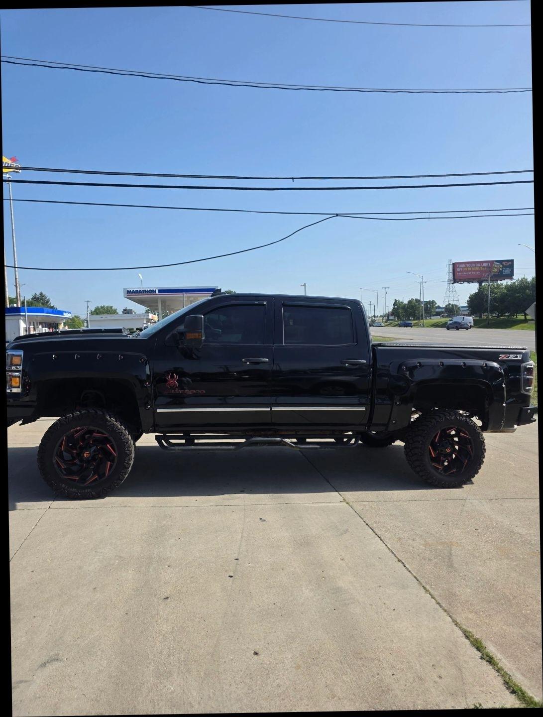 Chevrolet Silverado 1500 LTZ Crew Cab 4WD 2015