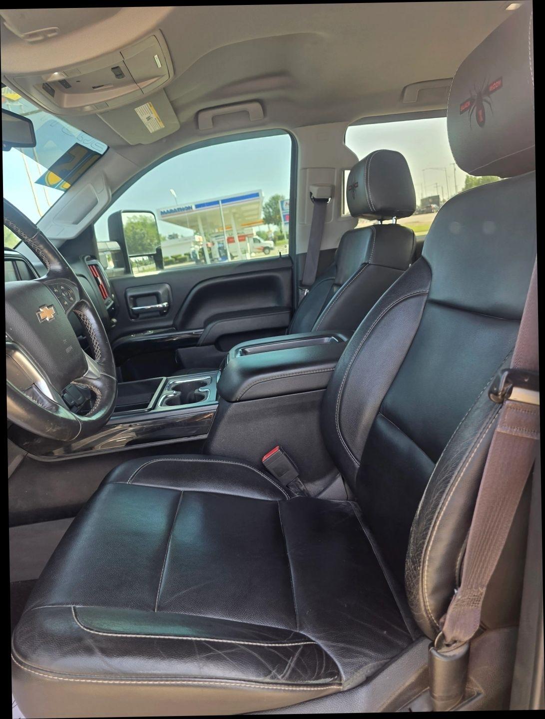 Chevrolet Silverado 1500 LTZ Crew Cab 4WD 2015